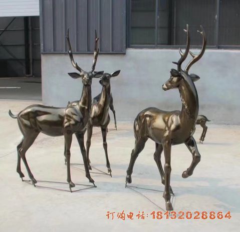 铜雕鹿群雕塑